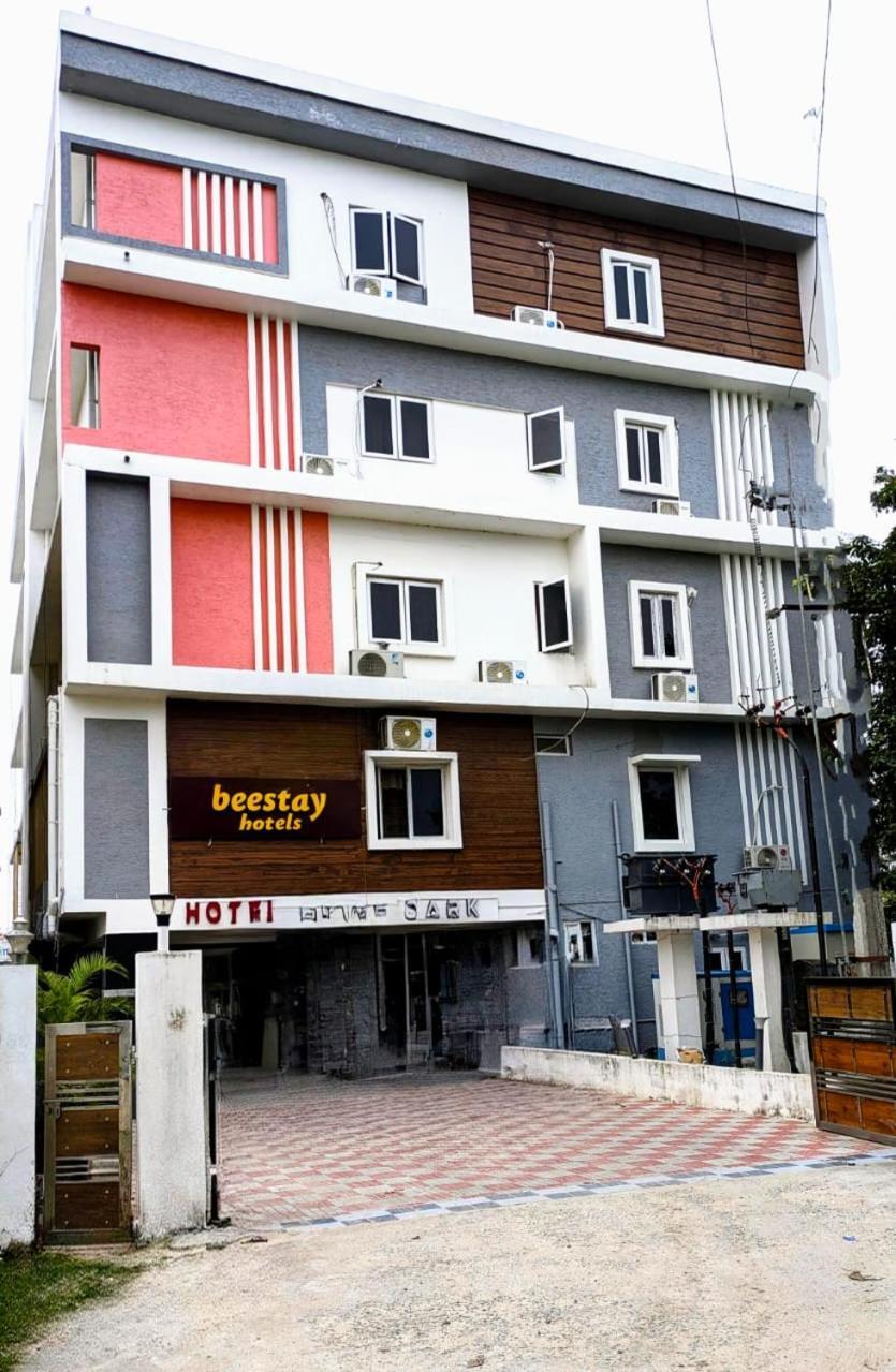 Beestay Hotels Elite Park Тирупати Экстерьер фото